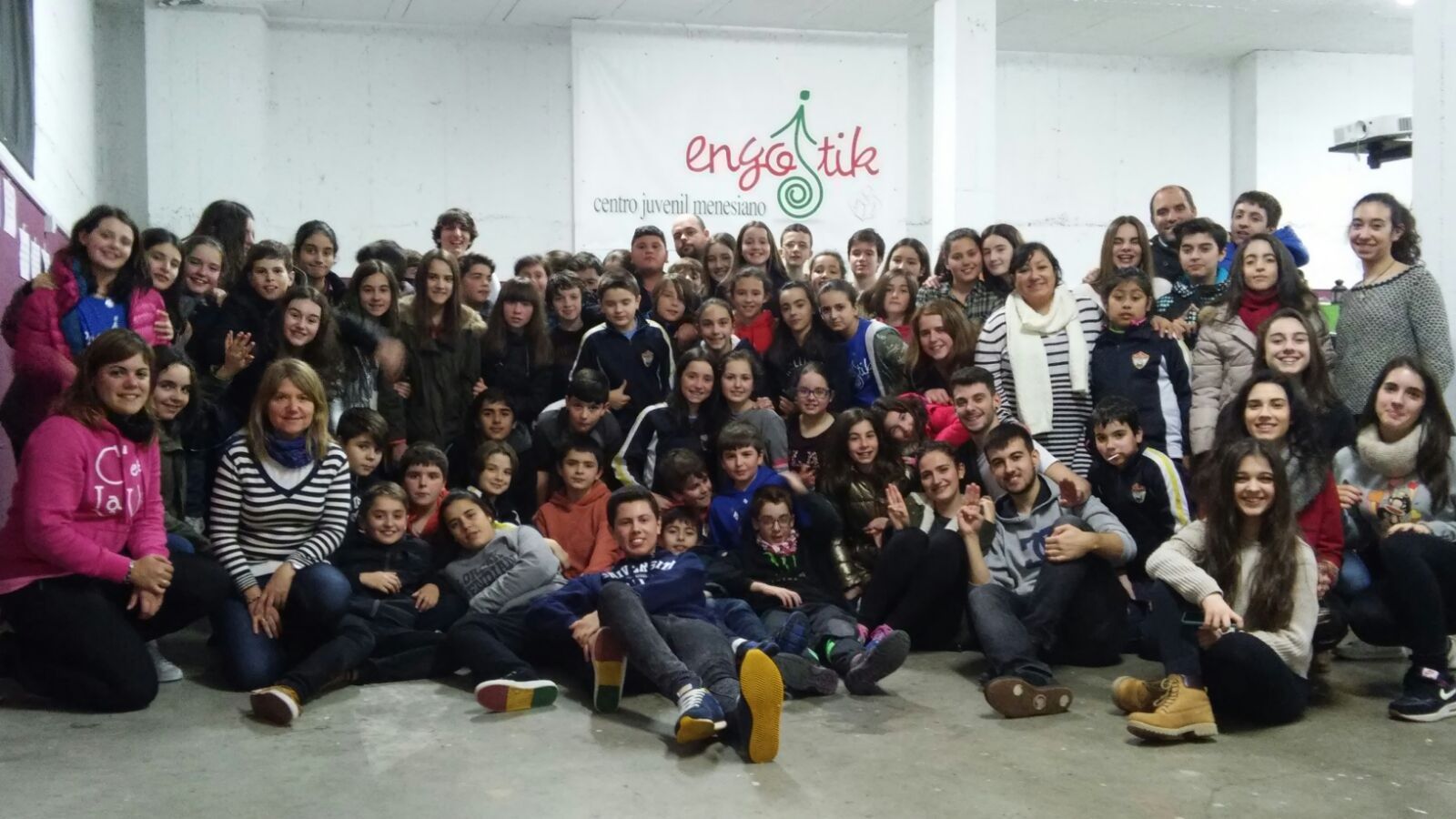 CENTRO JUVENIL MENESIANO ENGOITIK